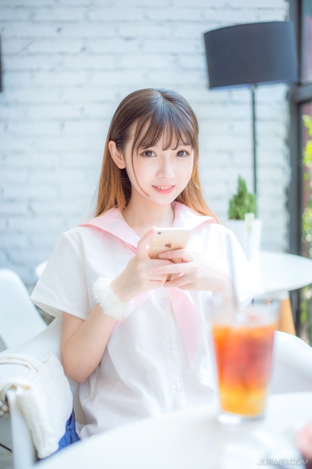 我相信，梦里能到达的地方，总有一天，脚步也能到达。